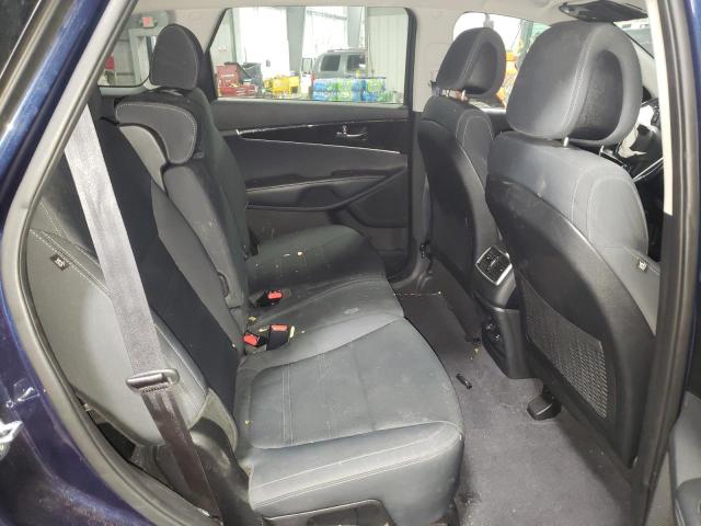Photo 6 from auction – 2016 KIA SORENTO LX with VIN 5XYPGDA33GG109311