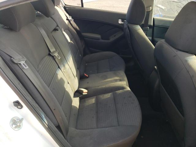 Photo 6 from auction – 2017 KIA FORTE LX with VIN 3KPFL4A77HE123530