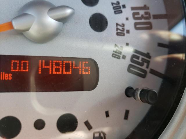 Photo 8 from auction – 2004 MINI COOPER with VIN WMWRC334X4TC51031