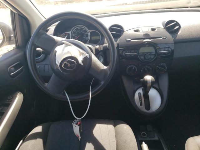 Photo 9 from auction – 2011 MAZDA MAZDA2 with VIN JM1DE1HY0B0130768