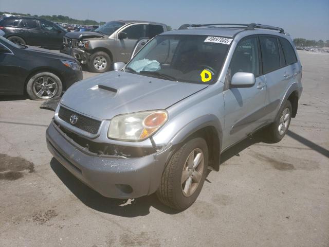 صورة رقم 2 من المزاد - 2005 TOYOTA RAV4 مع VIN JTEHD20V750044837