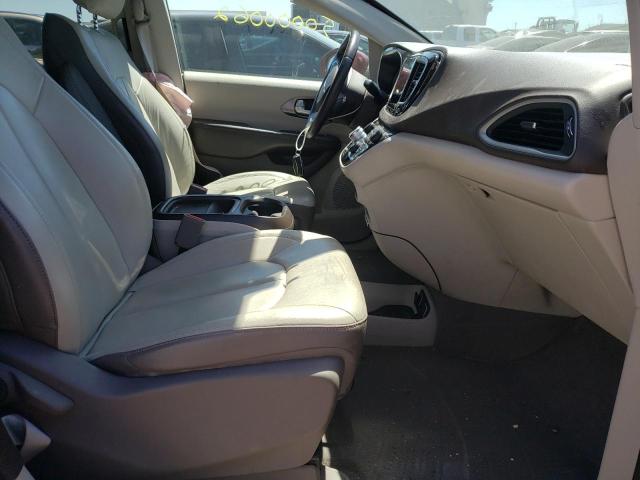Photo 5 from auction – 2017 CHRYSLER PACIFICA T with VIN 2C4RC1BG6HR713114