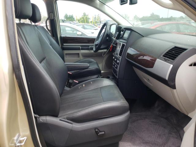 Photo 5 from auction – 2010 CHRYSLER TOWN & COU with VIN 2A4RR8D12AR368907