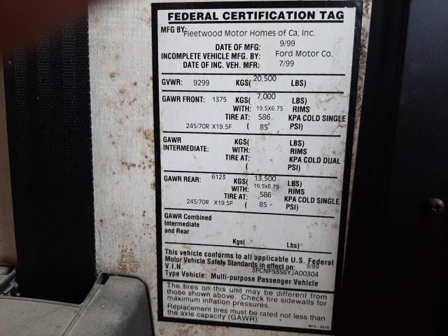 Photo 10 from auction – 2000 FLEE PACE ARROW with VIN 3FCNF53S6YJA00304
