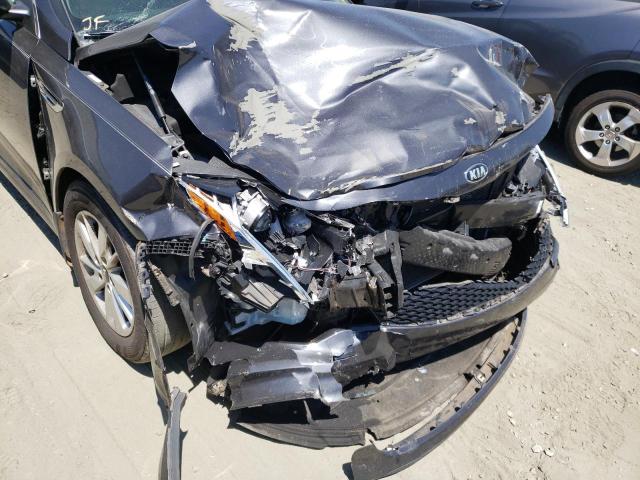Photo 9 from auction – 2017 KIA OPTIMA LX with VIN 5XXGT4L35HG147167