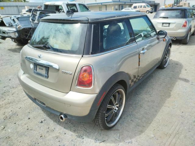 Photo 4 from auction – 2010 MINI COOPER with VIN WMWMF3C51ATU77994