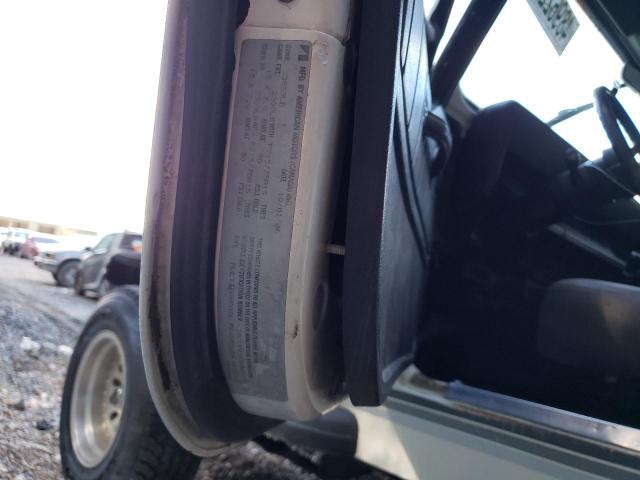 Photo 8 from auction – 1987 JEEP WRANGLER S with VIN 2BCCV81K8HB521766