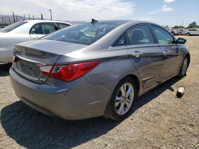 Photo 4 from auction – 2012 HYUNDAI SONATA SE with VIN 5NPEC4AC5CH451770