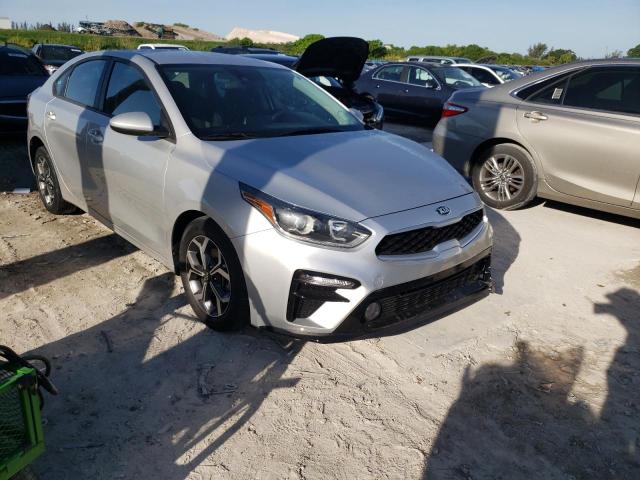 KIA FORTE FE 2019 with VIN 3KPF24AD5KE083769 - Photo from auction