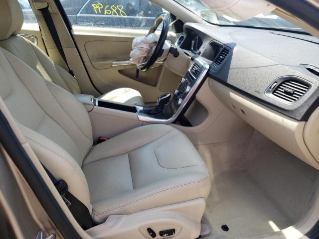 Photo 5 from auction – 2015 VOLVO S60 PREMIE with VIN YV140MFK7F2367261