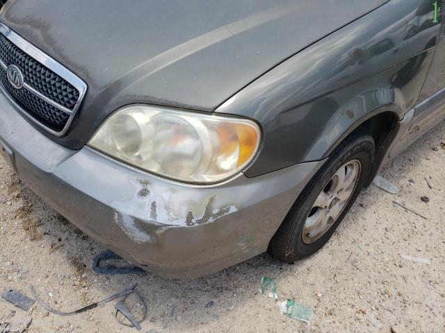 Photo 9 from auction – 2004 KIA SEDONA EX with VIN KNDUP131846584688