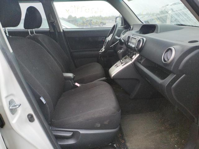 Photo 5 from auction – 2008 TOYOTA SCION XB with VIN JTLKE50EX81049753