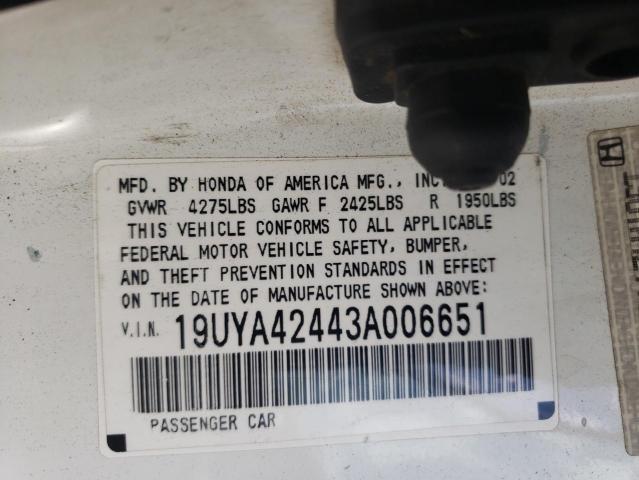 Photo 10 from auction – 2003 ACURA 3.2CL with VIN 19UYA42443A006651