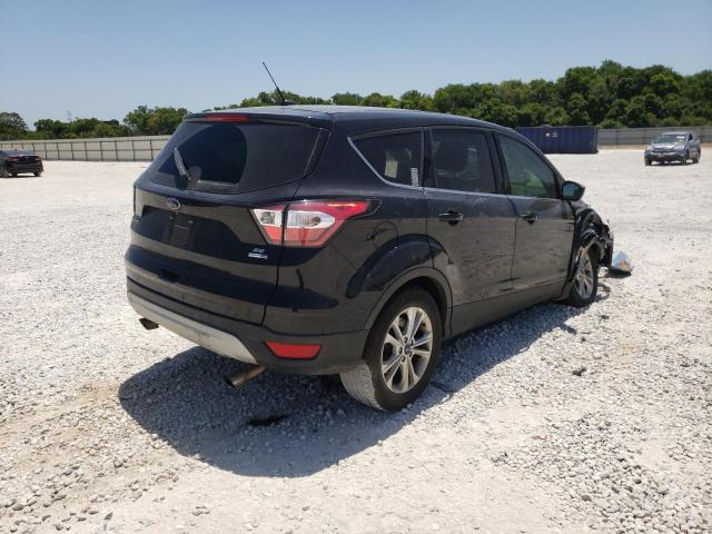 Photo 4 from auction – 2017 FORD ESCAPE SE with VIN 1FMCU9G93HUB68077