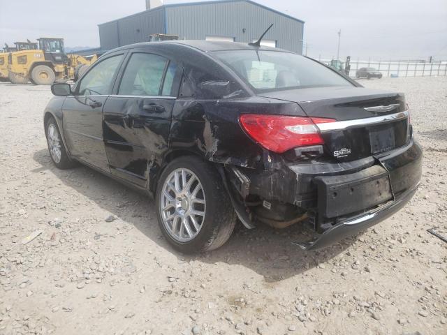 Photo 3 from auction – 2013 CHRYSLER 200 TOURIN with VIN 1C3CCBBB0DN732351