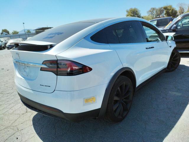 Photo 4 from auction – 2020 TESLA MODEL X with VIN 5YJXCDE21LF236850