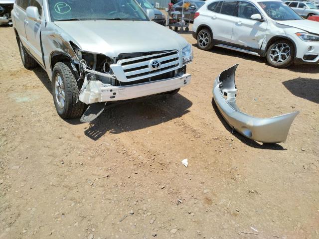 Photo 9 from auction – 2005 TOYOTA HIGHLANDER with VIN JTEDP21A250045542