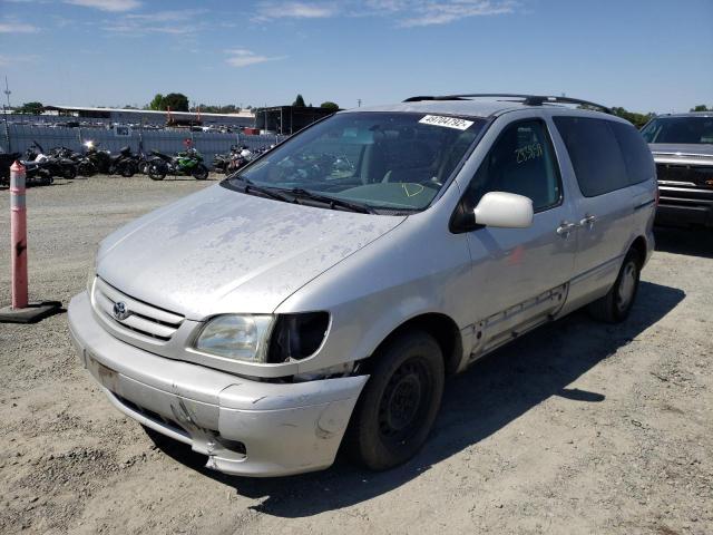 Photo 2 from auction – 2002 TOYOTA SIENNA LE with VIN 4T3ZF13C12U493977