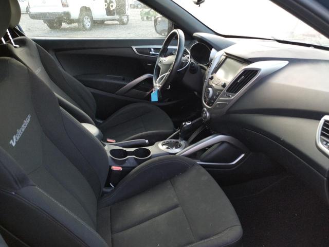Photo 5 from auction – 2017 HYUNDAI VELOSTER with VIN KMHTC6AD0HU312439
