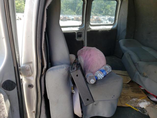 Photo 6 from auction – 2005 FORD ECONOLINE with VIN 1FTNE24W35HB18165