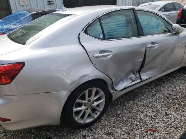 Photo 9 from auction – 2011 LEXUS IS 250 with VIN JTHBF5C25B5135481