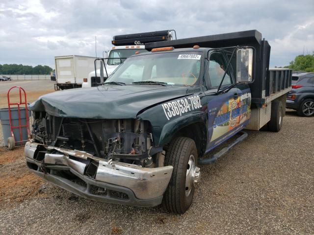 Photo 2 from auction – 2002 CHEVROLET SILVERADO with VIN 1GBJK39162F186191