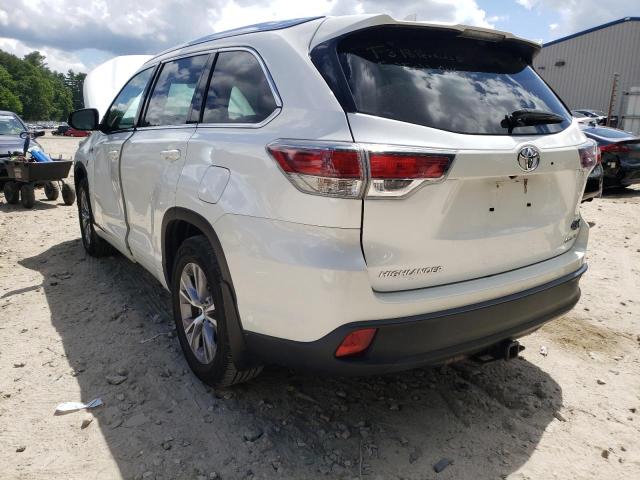 Photo 3 from auction – 2016 TOYOTA HIGHLANDER with VIN 5TDBKRFH0GS244176