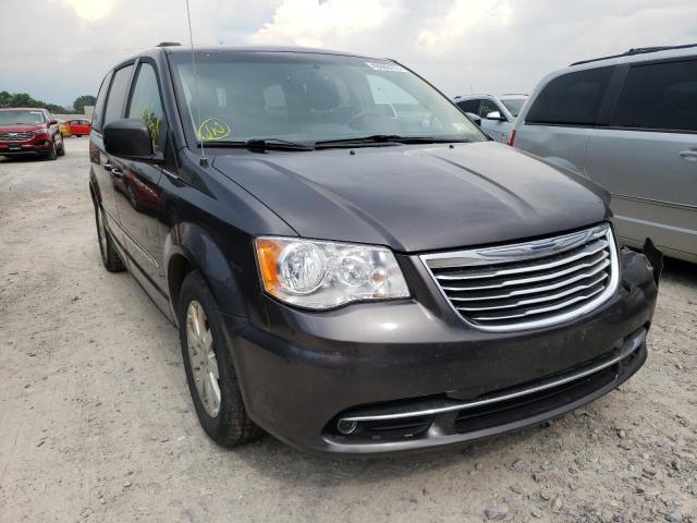 CHRYSLER TOWN & COU 2015 with VIN 2C4RC1BG3FR717893 - Photo from auction