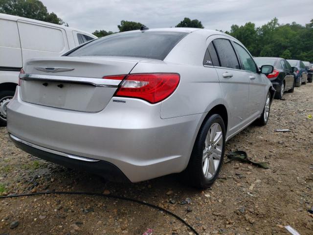 Photo 4 from auction – 2012 CHRYSLER 200 TOURIN with VIN 1C3CCBBB8CN137455