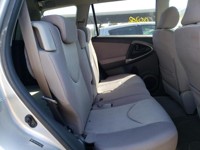 Photo 6 from auction – 2006 TOYOTA RAV4 with VIN JTMBD33V065025112