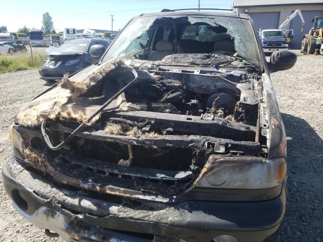 Photo 9 from auction – 2000 LINCOLN NAVIGATOR with VIN 5LMPU28A2YLJ14046
