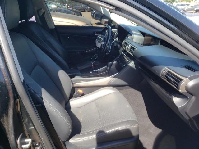 Photo 5 from auction – 2017 LEXUS IS 200T with VIN JTHBA1D25H5055676