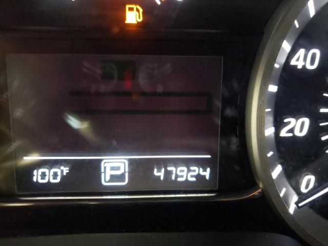 Photo 8 from auction – 2015 NISSAN SENTRA S with VIN 3N1AB7AP2FY380396