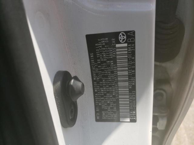 Photo 10 from auction – 2017 TOYOTA COROLLA L with VIN 5YFBURHE7HP709981