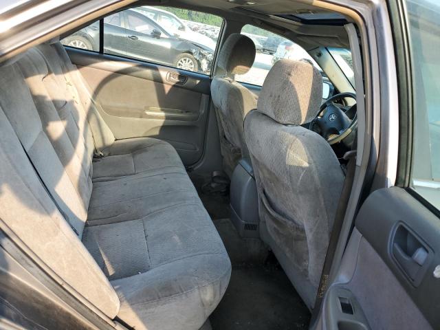 Photo 6 from auction – 2004 TOYOTA CAMRY LE with VIN 4T1BE30K64U922652