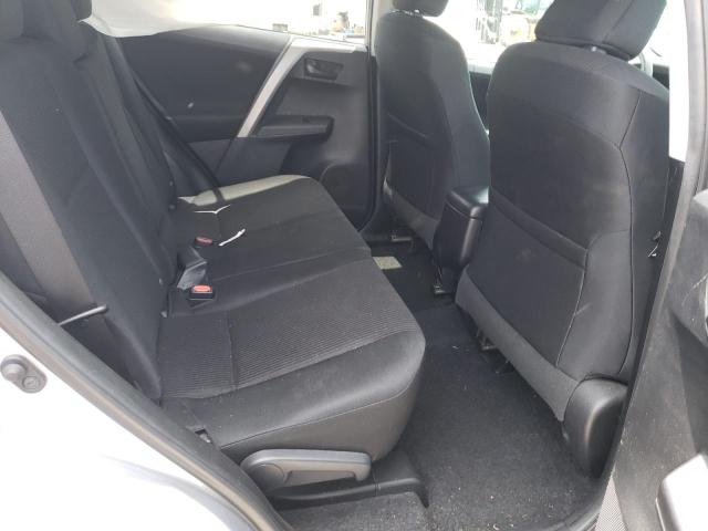 Photo 6 from auction – 2017 TOYOTA RAV4 LE with VIN 2T3BFREV5HW603128
