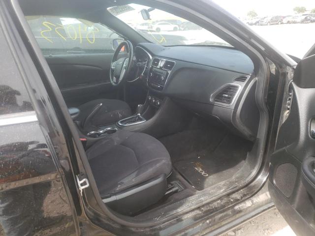 Photo 5 from auction – 2013 CHRYSLER 200 TOURIN with VIN 1C3CCBBB0DN732351