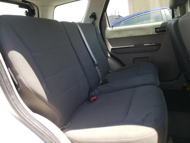 Photo 6 from auction – 2010 FORD ESCAPE XLS with VIN 1FMCU0C77AKB10975