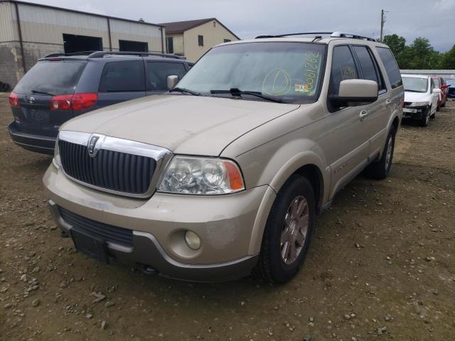 Photo 2 from auction – 2004 LINCOLN NAVIGATOR with VIN 5LMFU28RX4LJ10290