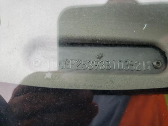 Photo 10 from auction – 2003 DODGE CARAVAN SE with VIN 1D4GP25393B103521