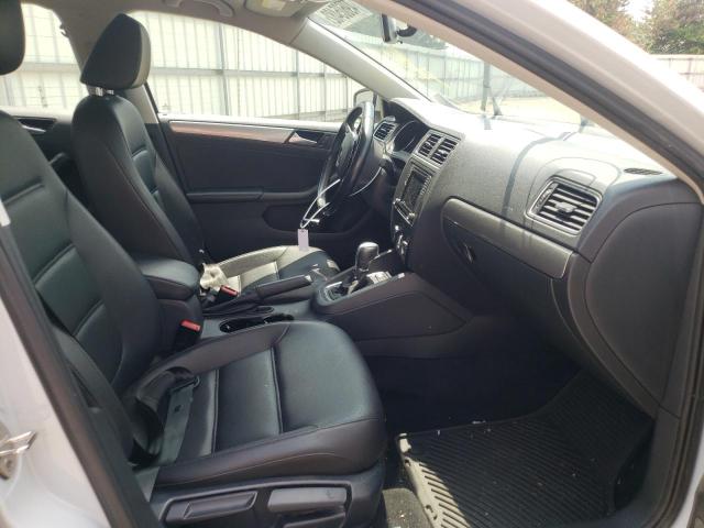 Photo 5 from auction – 2017 VOLKSWAGEN JETTA SE with VIN 3VWDB7AJ1HM370522