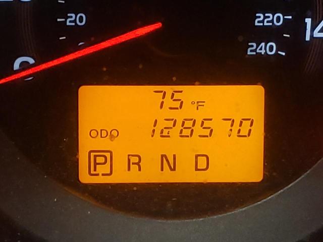 Photo 8 from auction – 2010 TOYOTA RAV4 LIMIT with VIN JTMDK4DV1A5093270