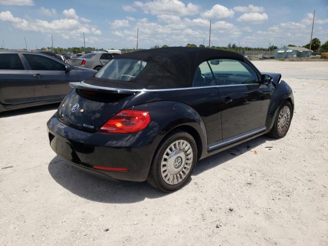 Photo 4 from auction – 2014 VOLKSWAGEN BEETLE with VIN 3VW5P7AT7EM801416