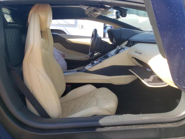Photo 5 from auction – 2015 LAMBORGHINI AVENTADOR with VIN ZHWUR1ZD5FLA03559