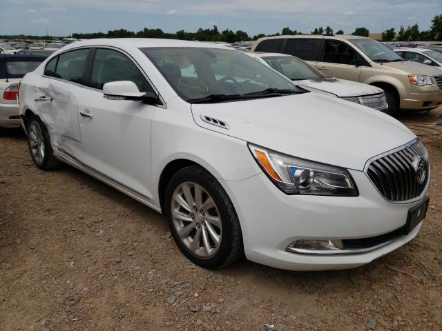 BUICK LACROSSE 2015 with VIN 1G4GB5G39FF141785 - Photo from auction