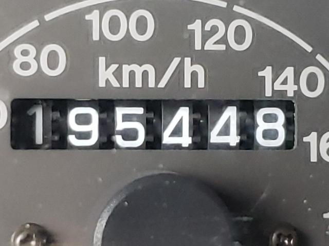 Photo 8 from auction – 1996 ISUZU TROOPER with VIN JACDJ58V4T7912006