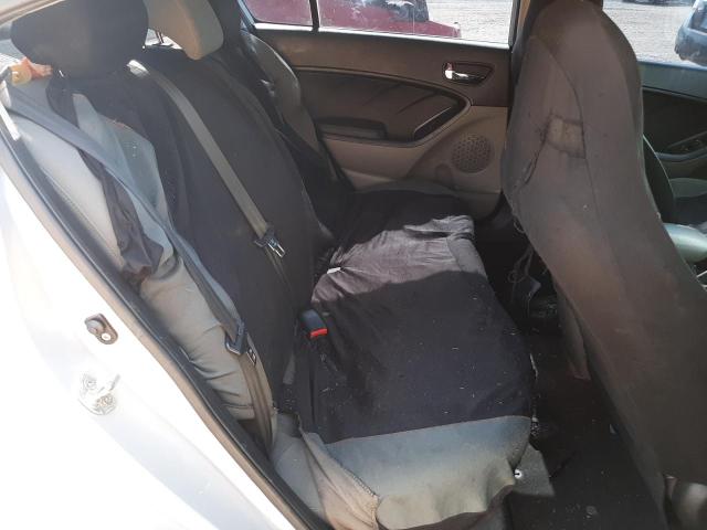 Photo 6 from auction – 2015 KIA FORTE LX with VIN KNAFK4A66F5429201