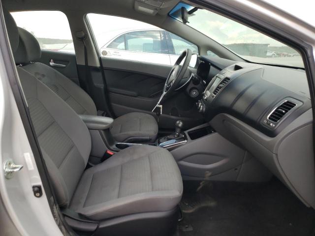 Photo 5 from auction – 2018 KIA FORTE LX with VIN 3KPFL4A72JE180742