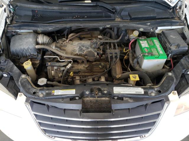 Photo 7 from auction – 2010 CHRYSLER TOWN & COU with VIN 2A4RR5D12AR491346