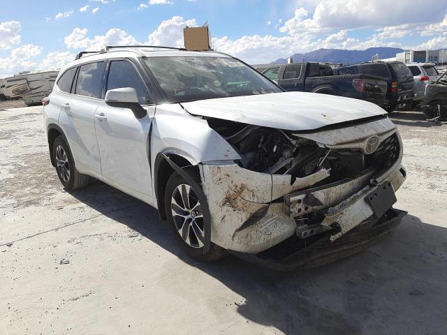 TOYOTA HIGHLANDER 2022 with VIN 5TDHZRBH7NS175026 - Photo from auction